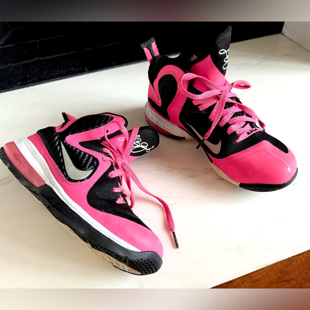 NIKE LEBRON 9 GS Women Sneakers Basketball Athletic Shoes  Big Girls Size 6.5